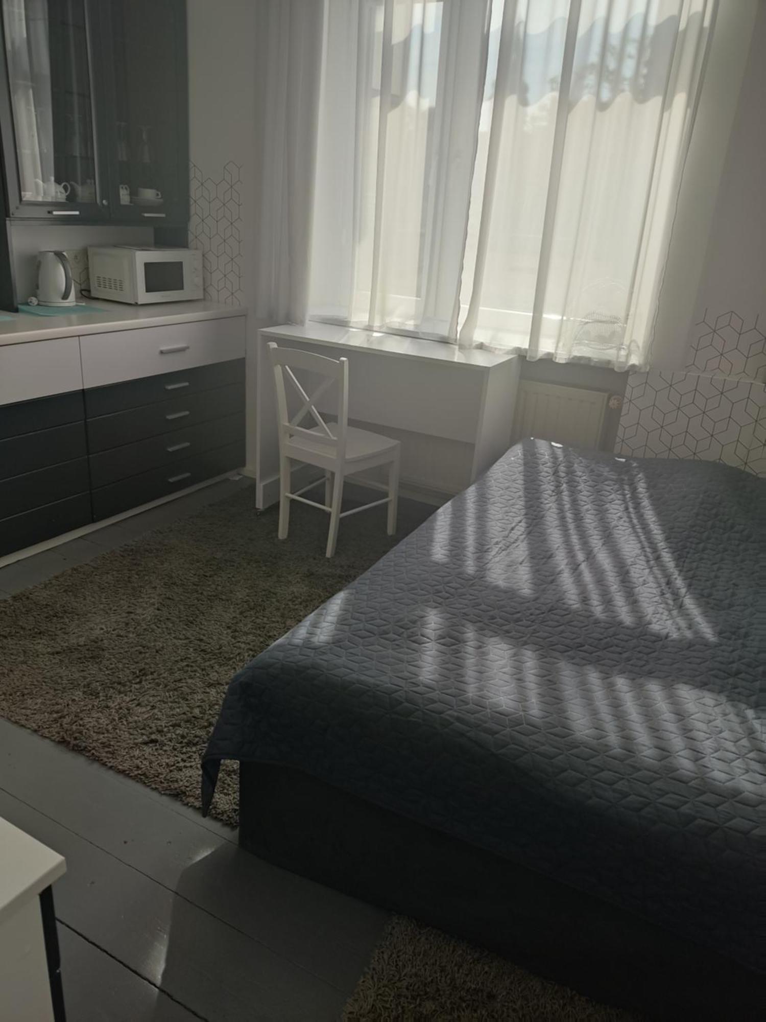 Kawalerka W Centrum Leszna. Leszno  Kültér fotó